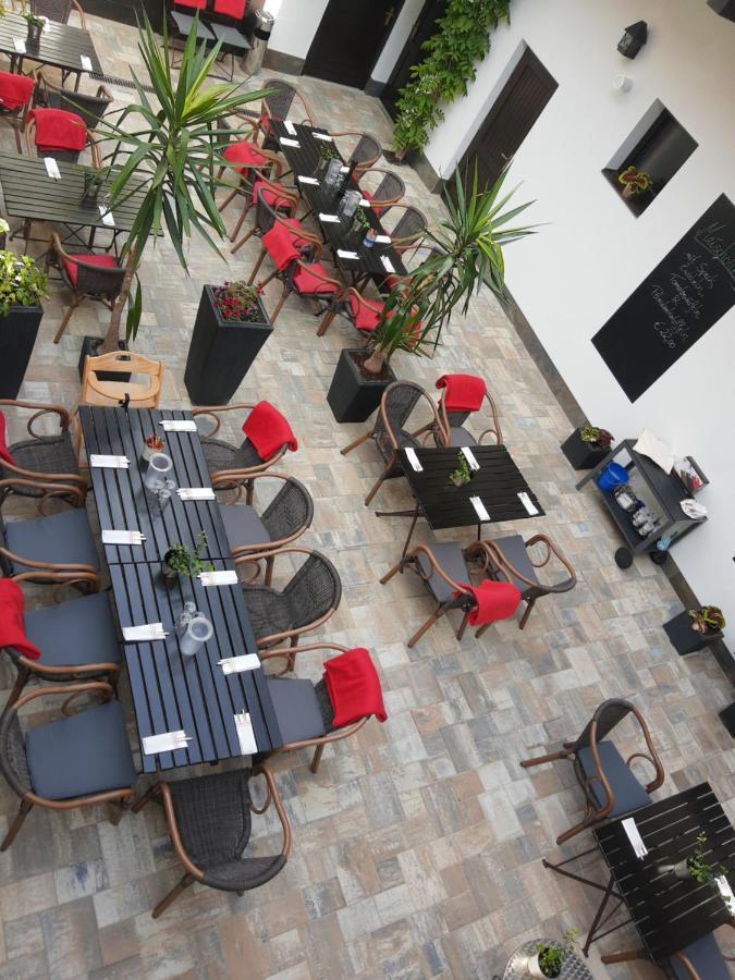 Hotel Weisses Ross Elsterwerda Zewnętrze zdjęcie